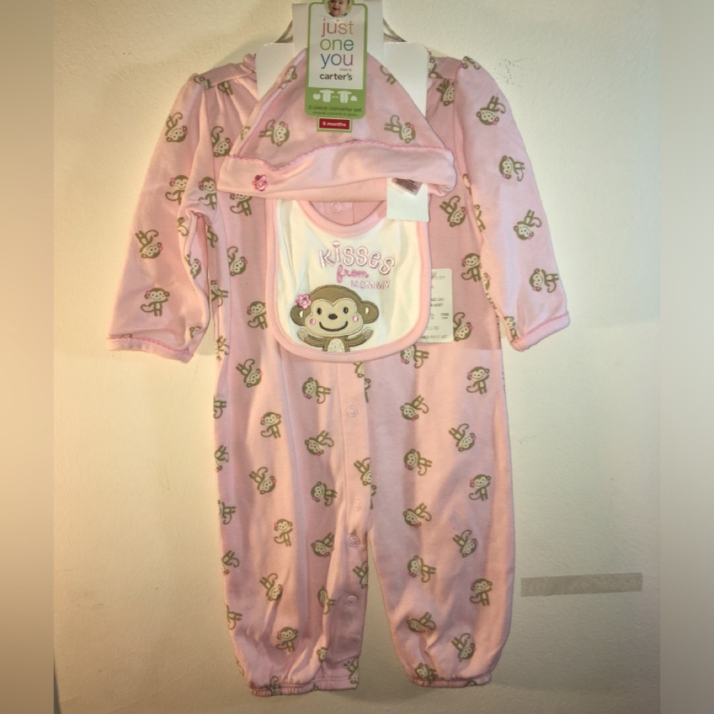 Carter’s Baby Girl 6 mo 3 piece Onsie, Hat, & Bib. Pink w/ monkeys. NWT.